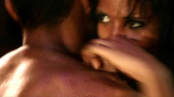 Filmszenen aus Felicidade von Ricardo Salva