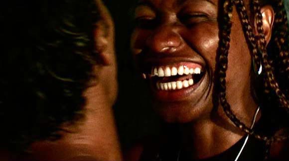 Filmszenen aus Felicidade von Ricardo Salva