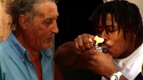 Filmszenen aus Final da Linha von Ricardo Salva