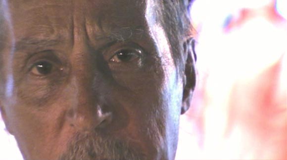 Filmszenen aus Final da Linha von Ricardo Salva