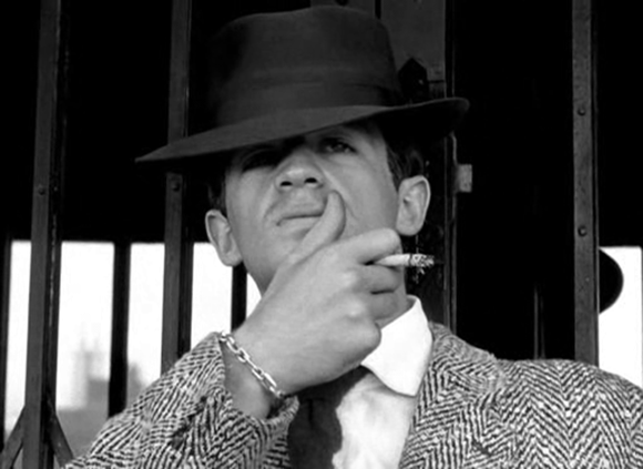 Filmszenen aus Jean-Luc Godards AUSSER ATEM