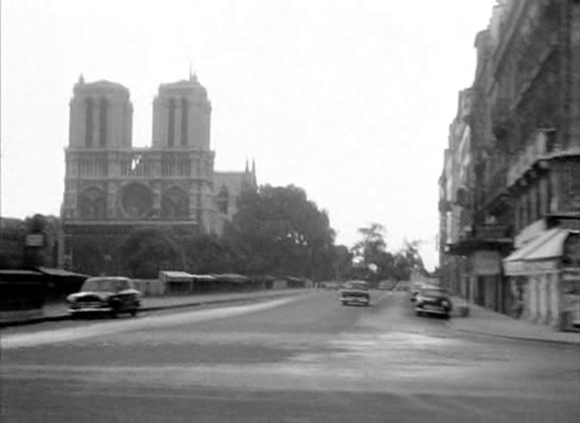 Filmszenen aus Jean-Luc Godards AUSSER ATEM