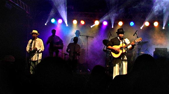 Samba - Eine Dokumentation von Ricardo Salva über die Philosophie des Samba - mit Jorge Aragão, Jorginho do Império, Riachão, Roque Betenqué, Neto Balla und andere Sambistas